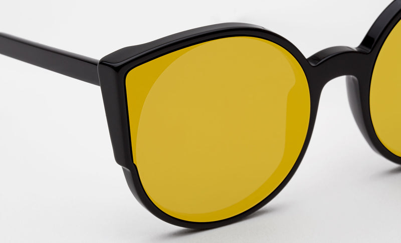 Lucia Forma Gold - Retrosuperfuture -