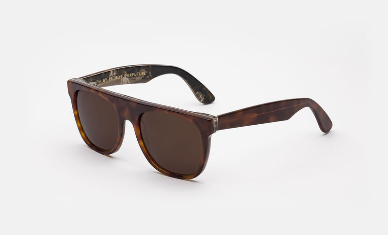 Flat Top Remember Resort - Retrosuperfuture -