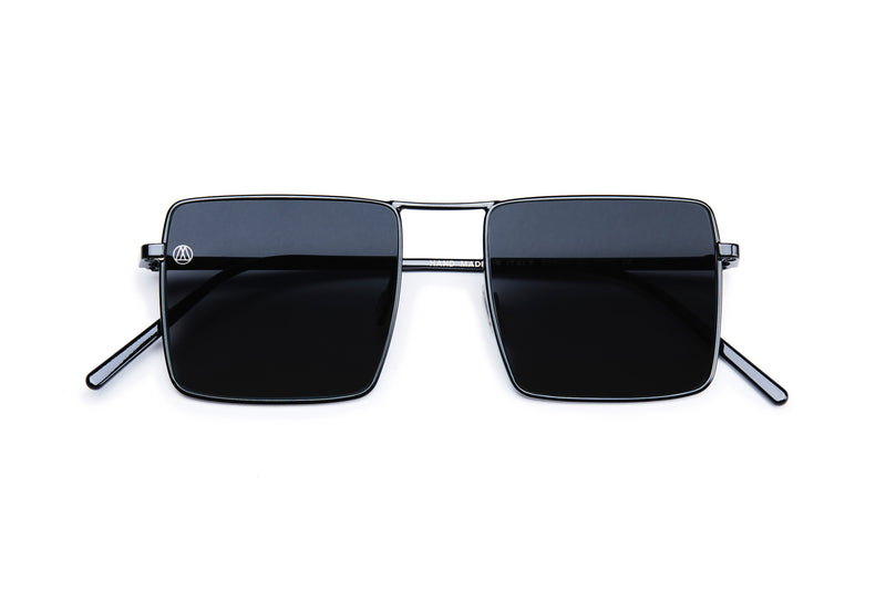 8M12/BK (NERO) - Retrosuperfuture -