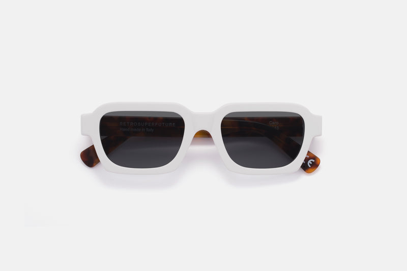 Caro White - Retrosuperfuture -