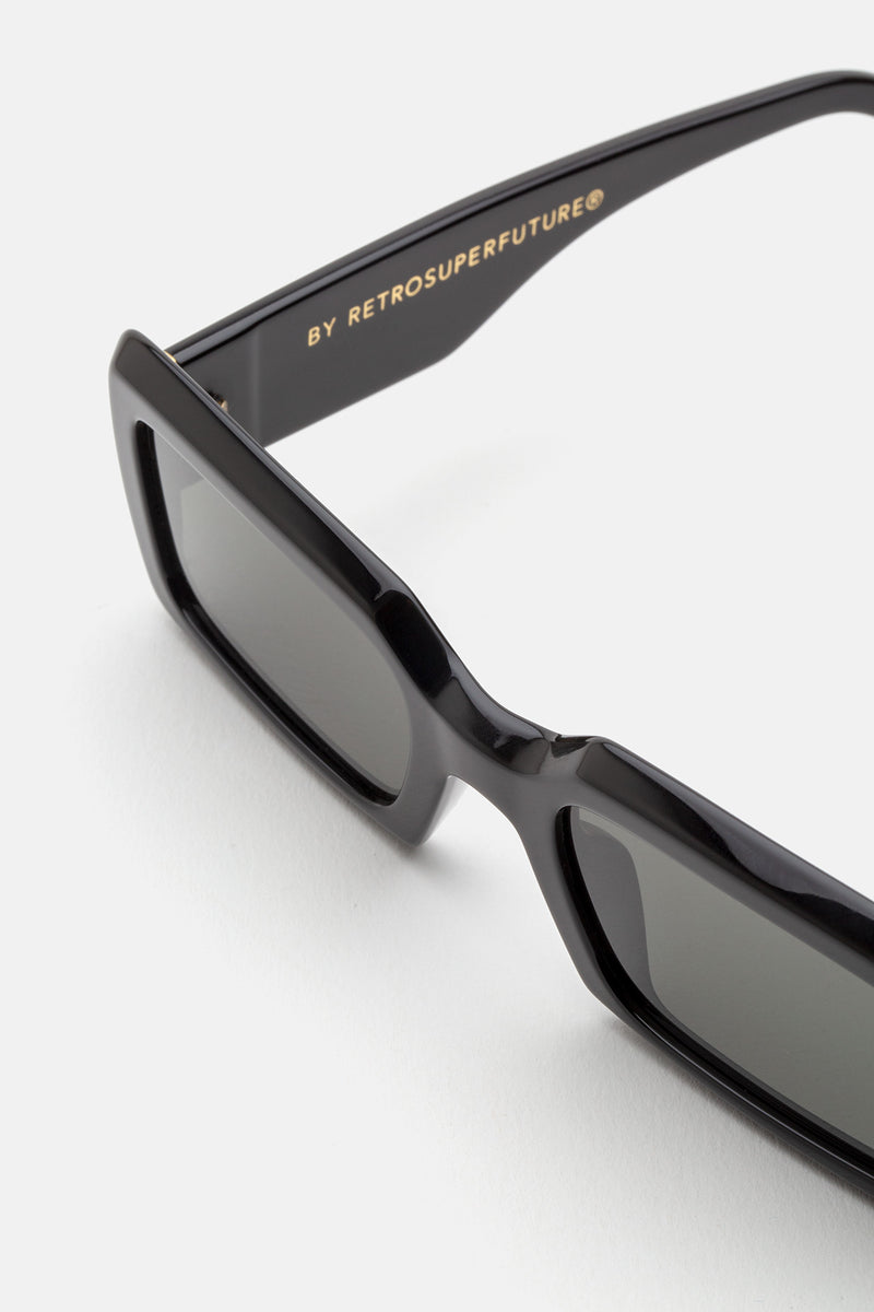 Sacro Black - Retrosuperfuture -
