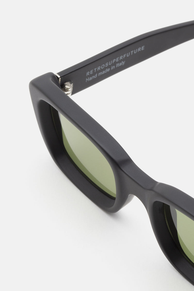 Lira Black Matte - Retrosuperfuture -