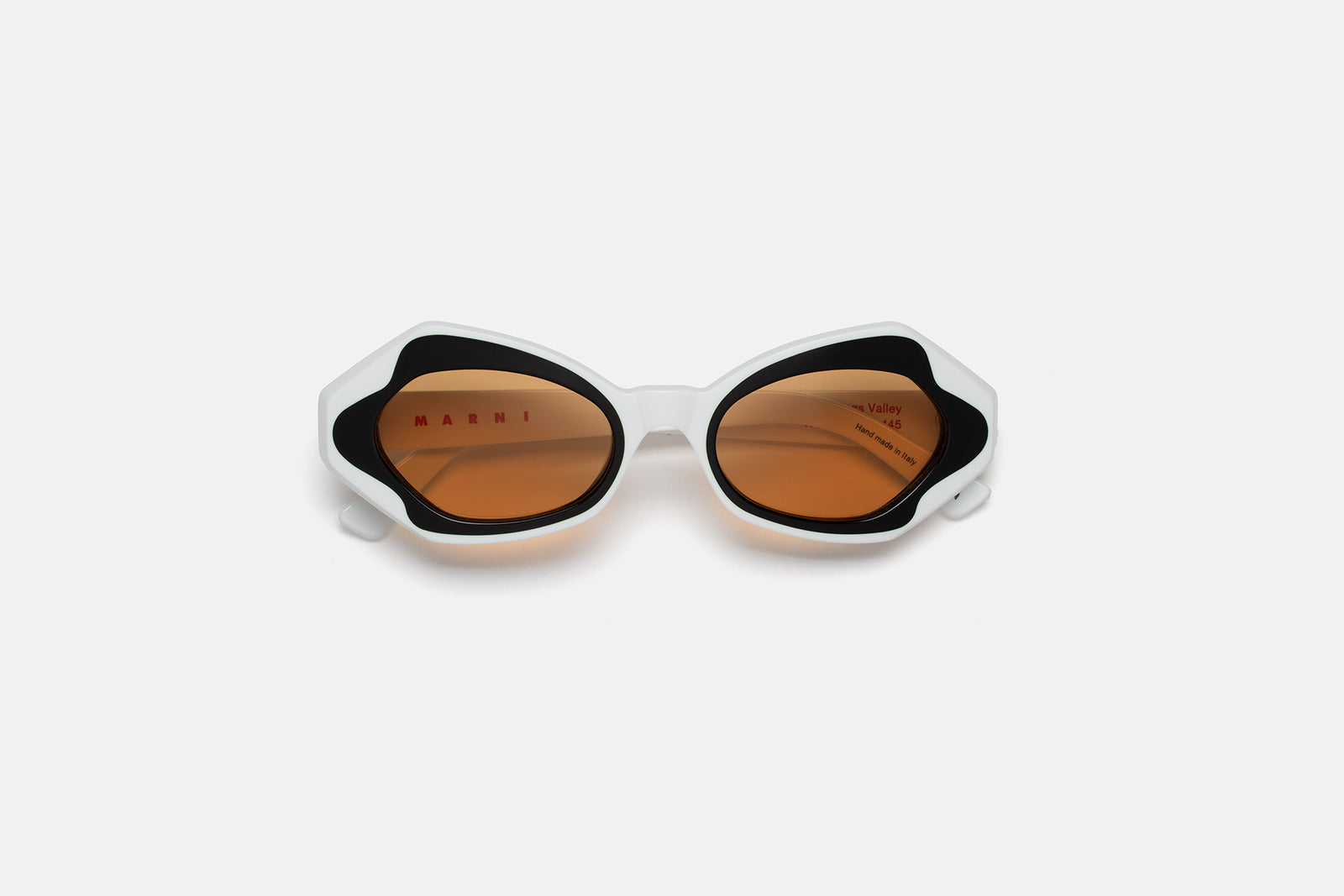 Unlahand White - Retrosuperfuture -
