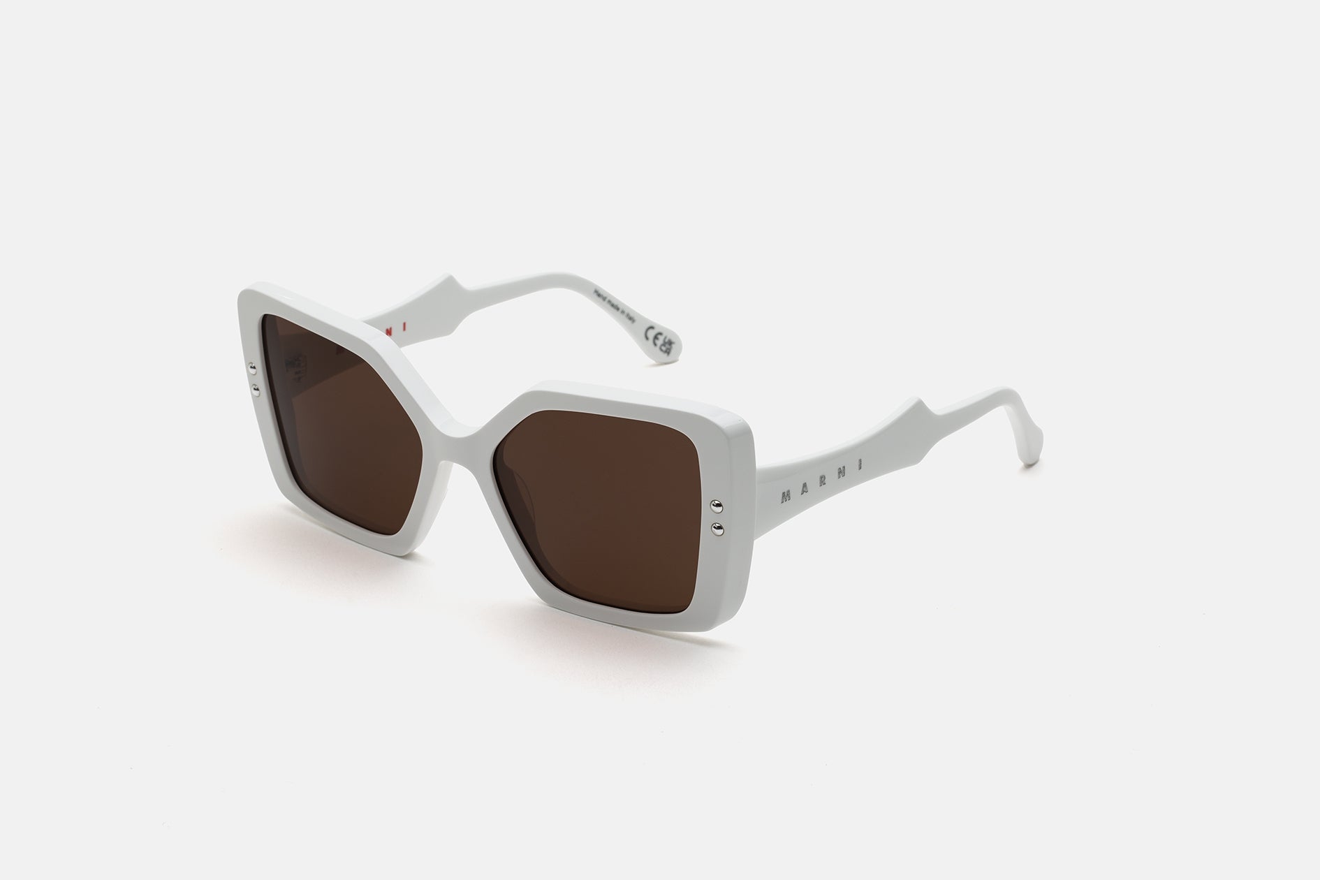 Nimrela White - Retrosuperfuture -