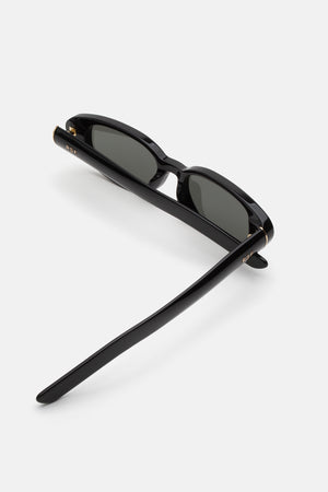Vega Black - Retrosuperfuture - — 3