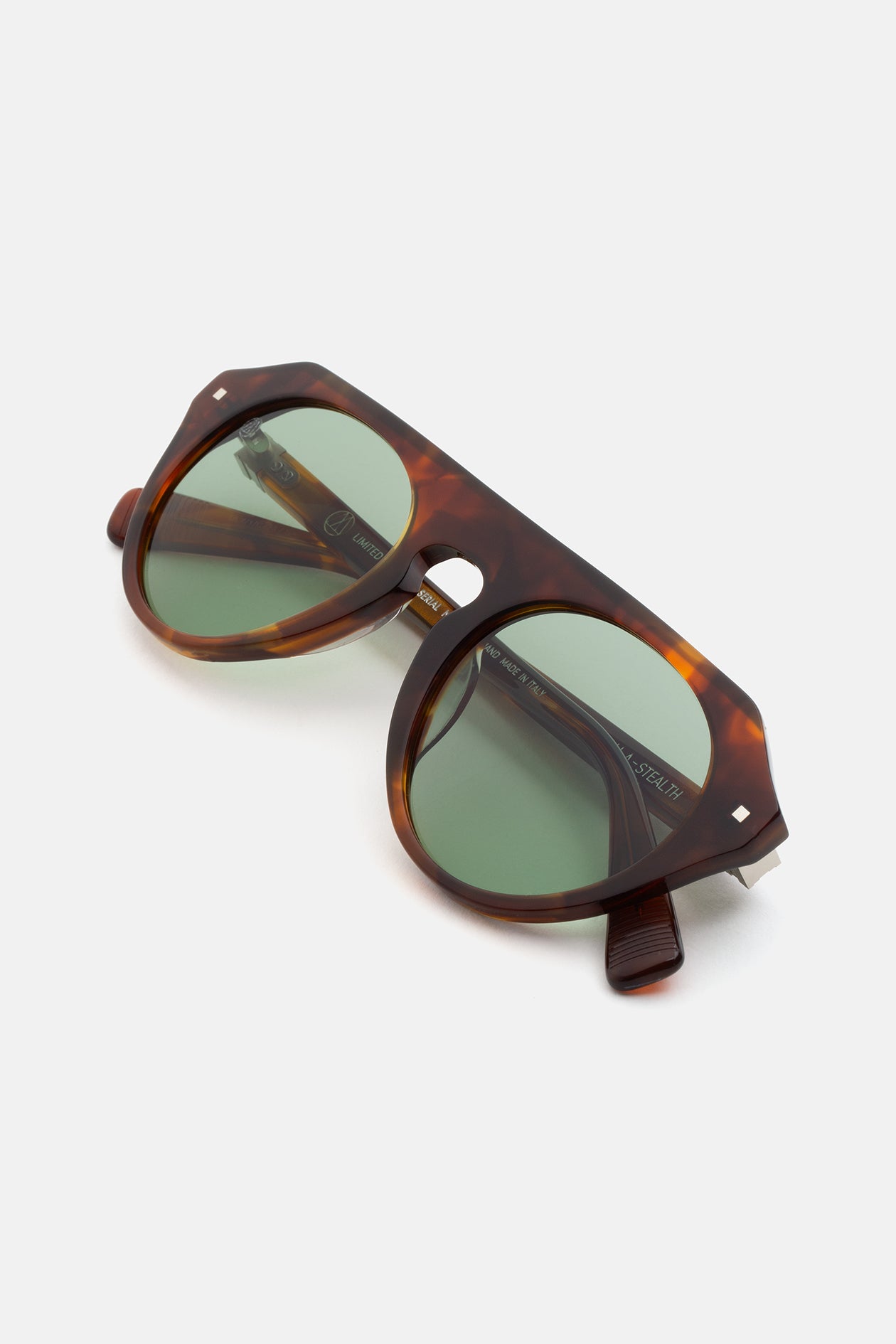 Stealth Tabacco - Retrosuperfuture -