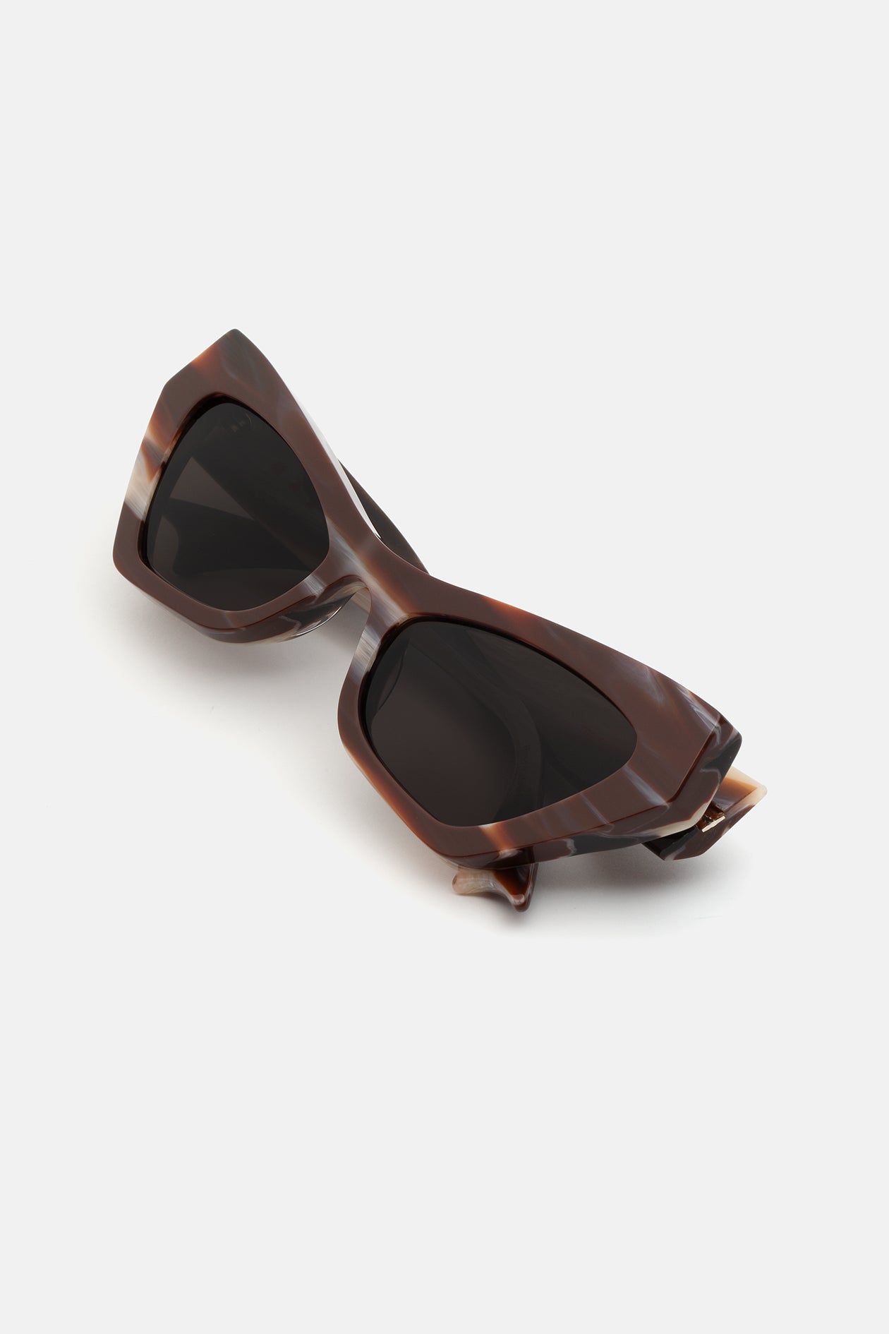 Zelaryth Chocolate Horn - Retrosuperfuture -