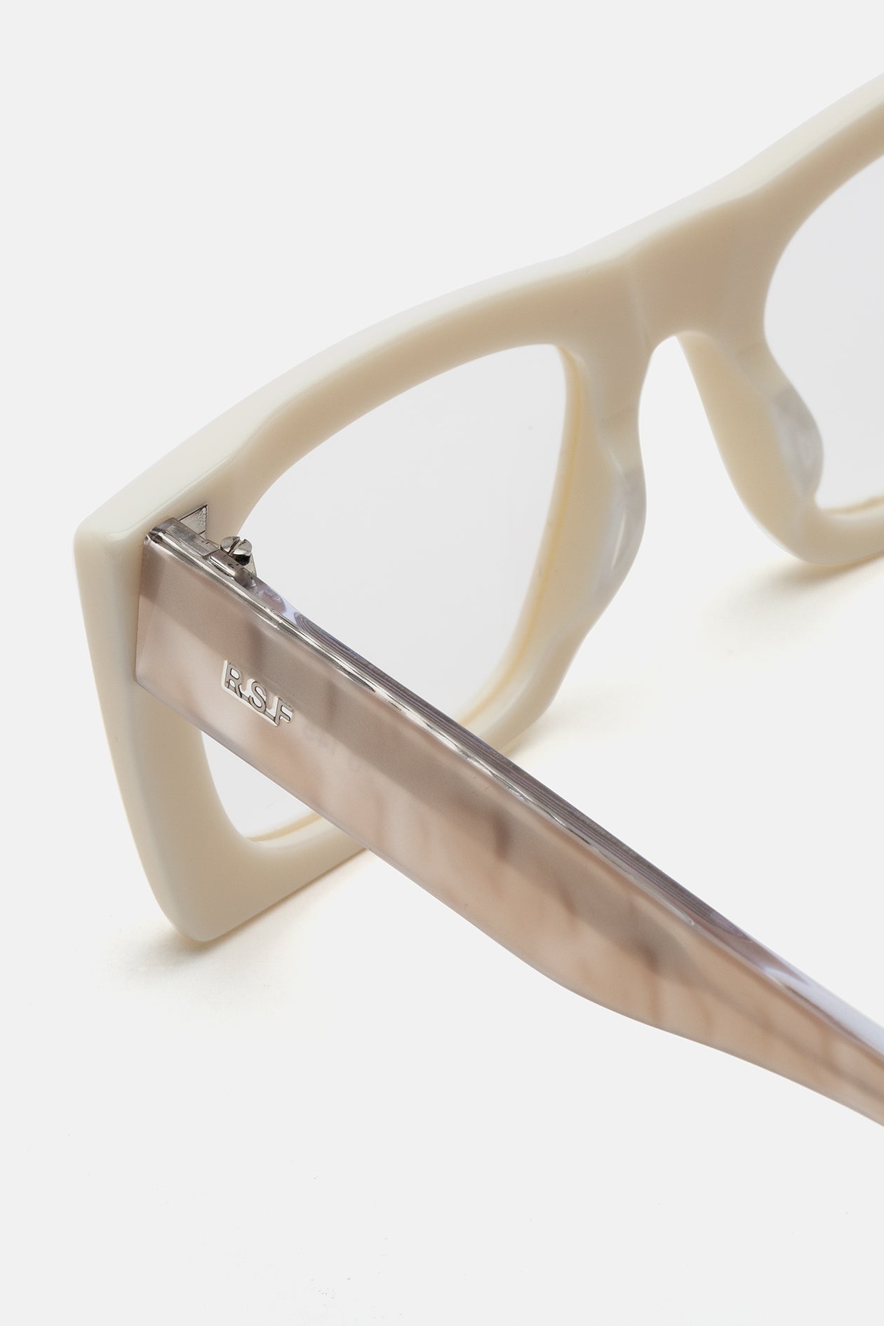 Numero 117 Perla - Retrosuperfuture -