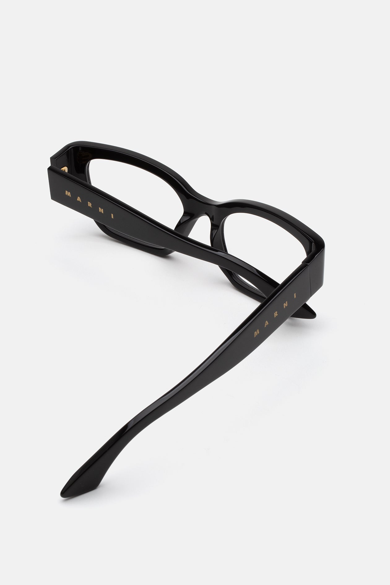 Iyora Black