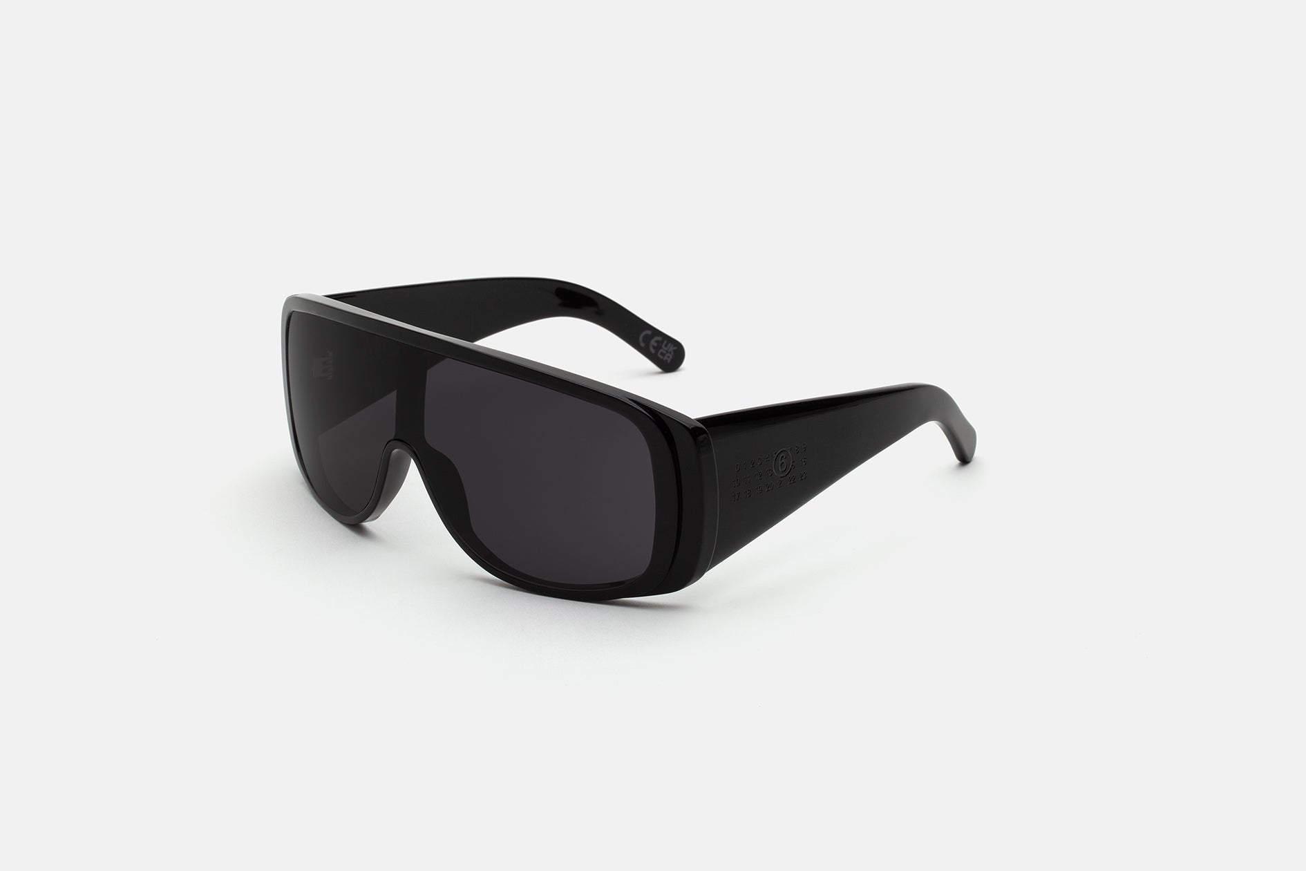 Margiela MM6 Mask Black