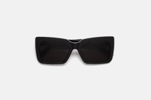 Senta Black — 1