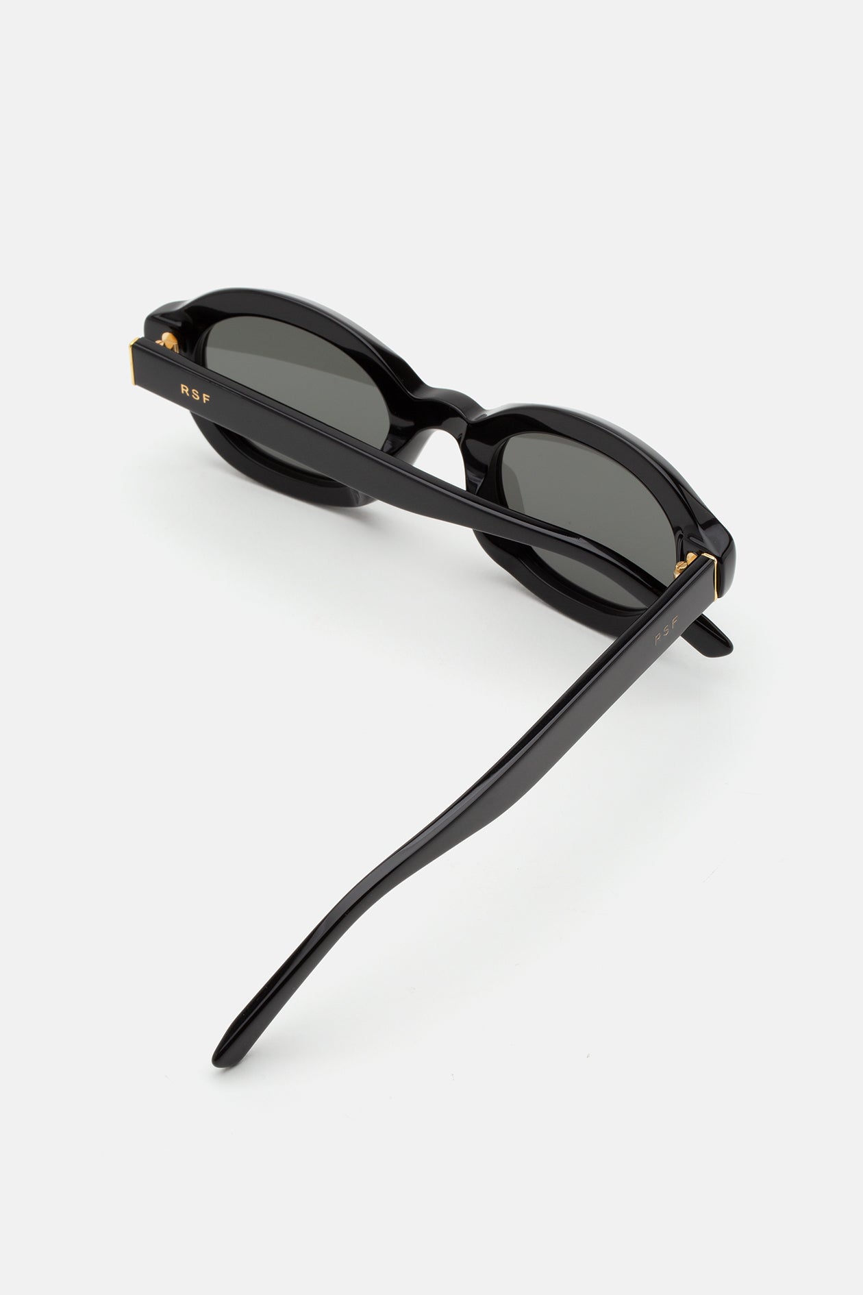 Marzo Black - Retrosuperfuture -