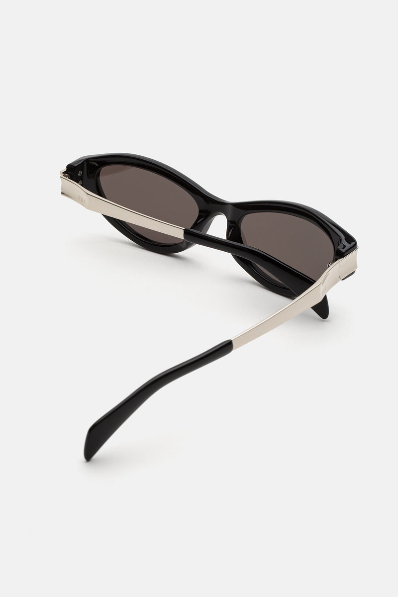 Solazu Black & Silver