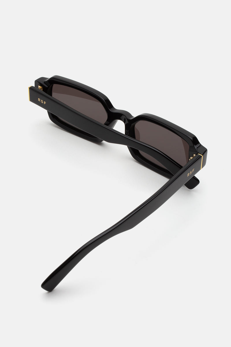 Carino Black