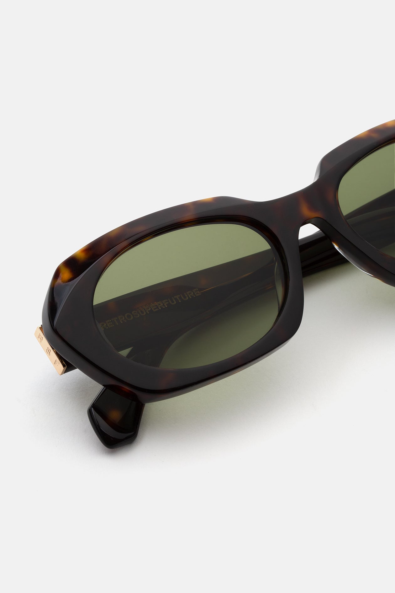 Epoca 3627 - Retrosuperfuture -