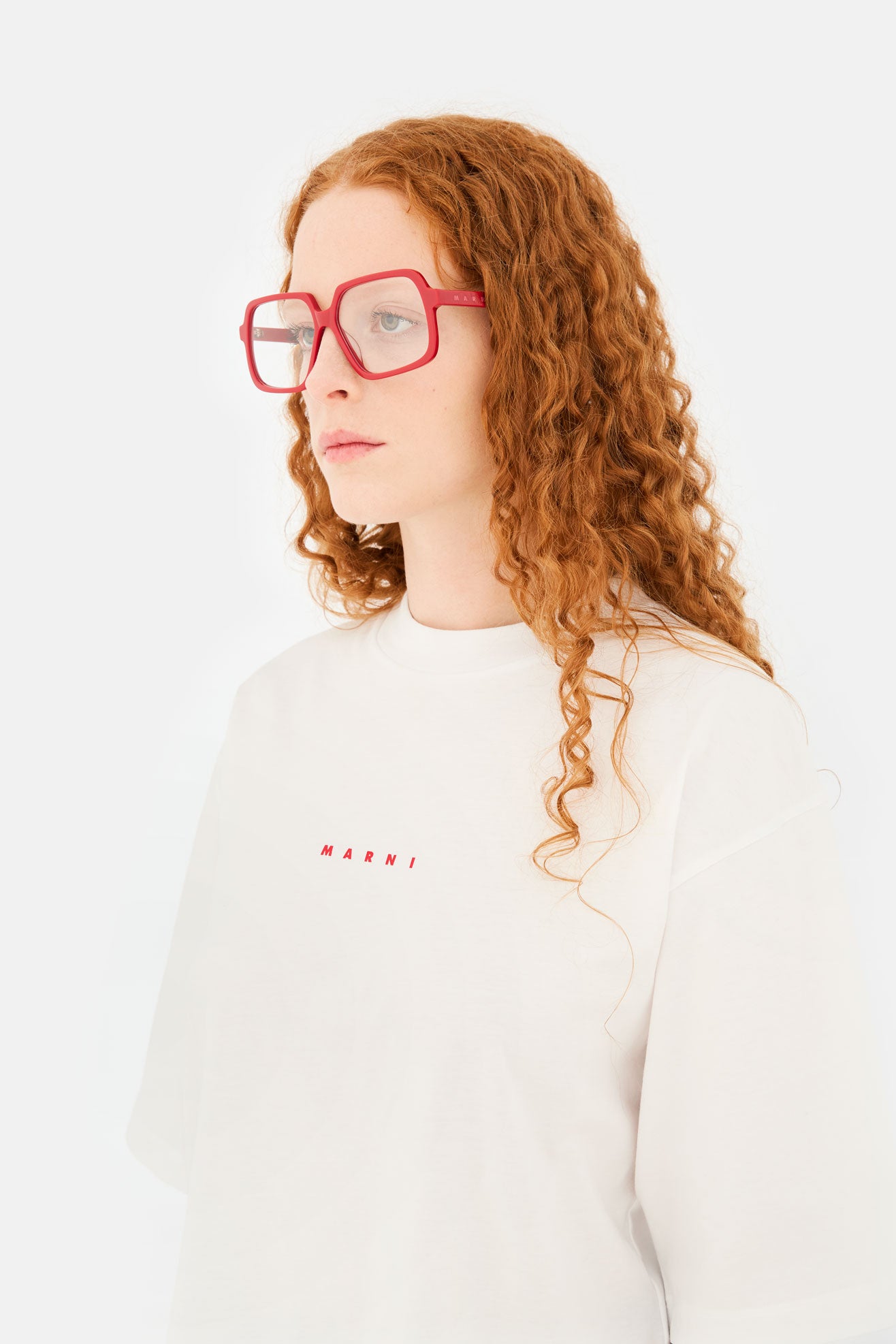 Arixo Red - Retrosuperfuture -