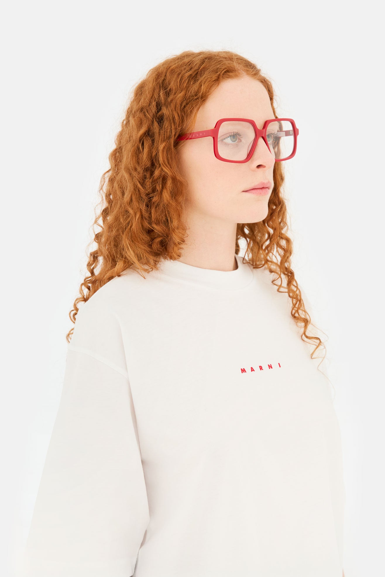 Arixo Red - Retrosuperfuture -