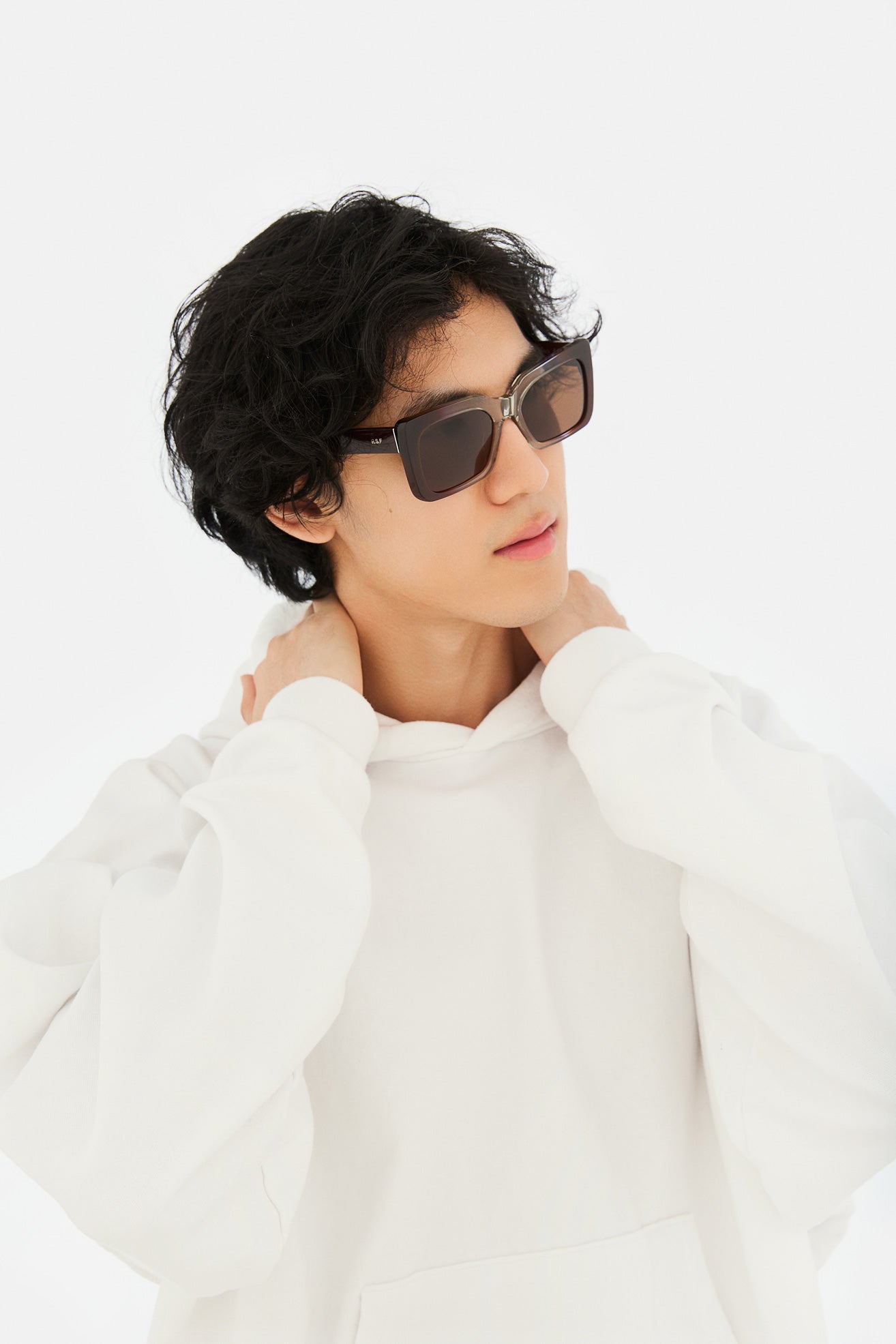 Senta Side Fade
