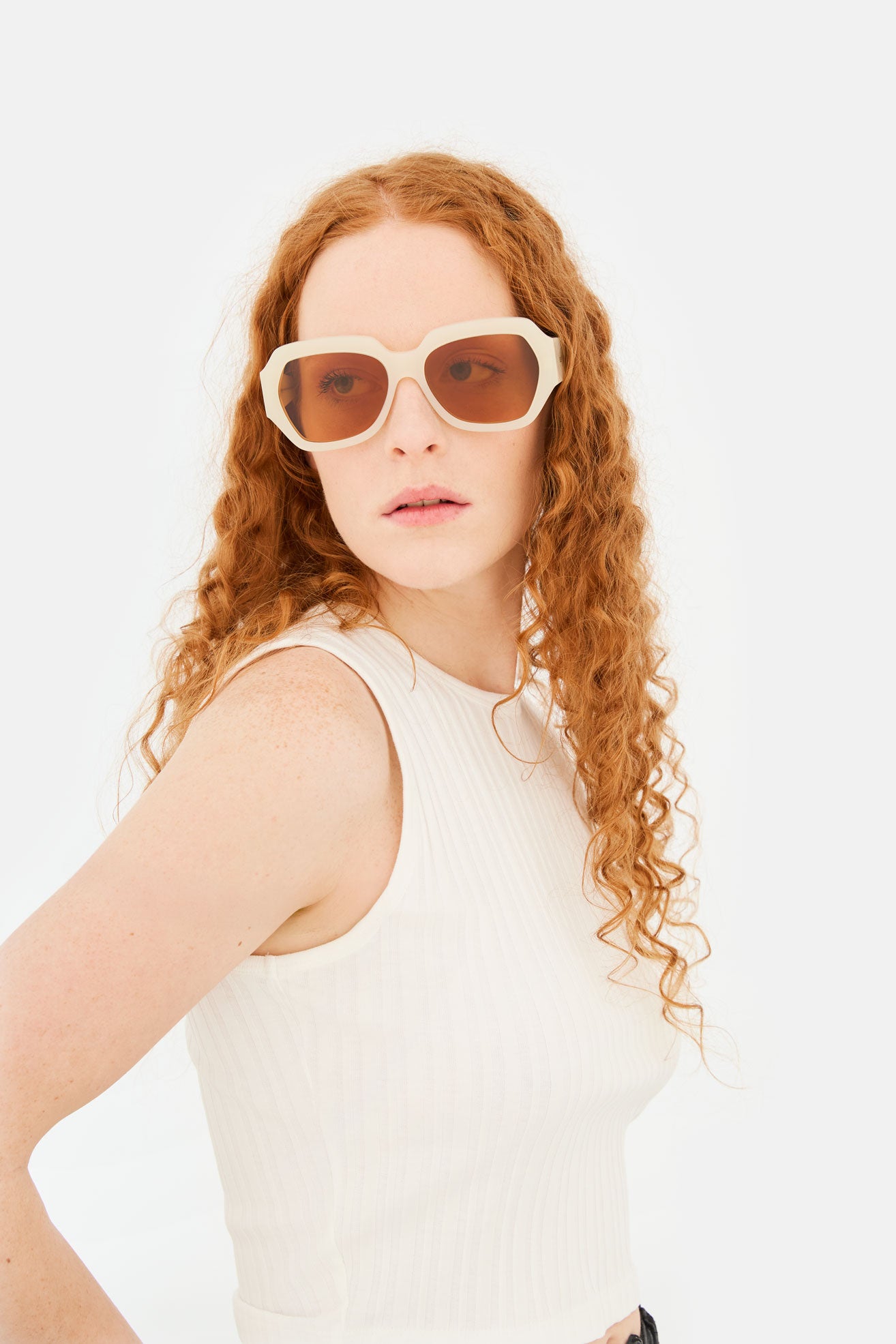 Nala Cremoso - Retrosuperfuture -