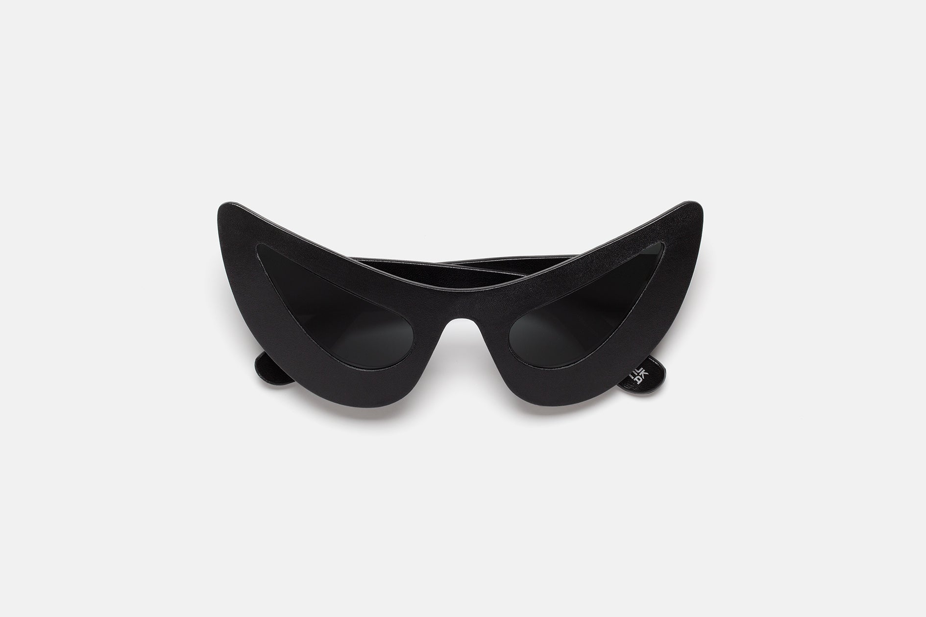 Char Dham Leather Black