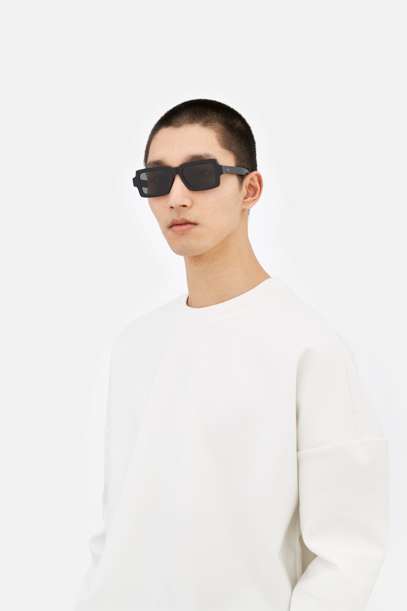 Pilastro Black - Retrosuperfuture -