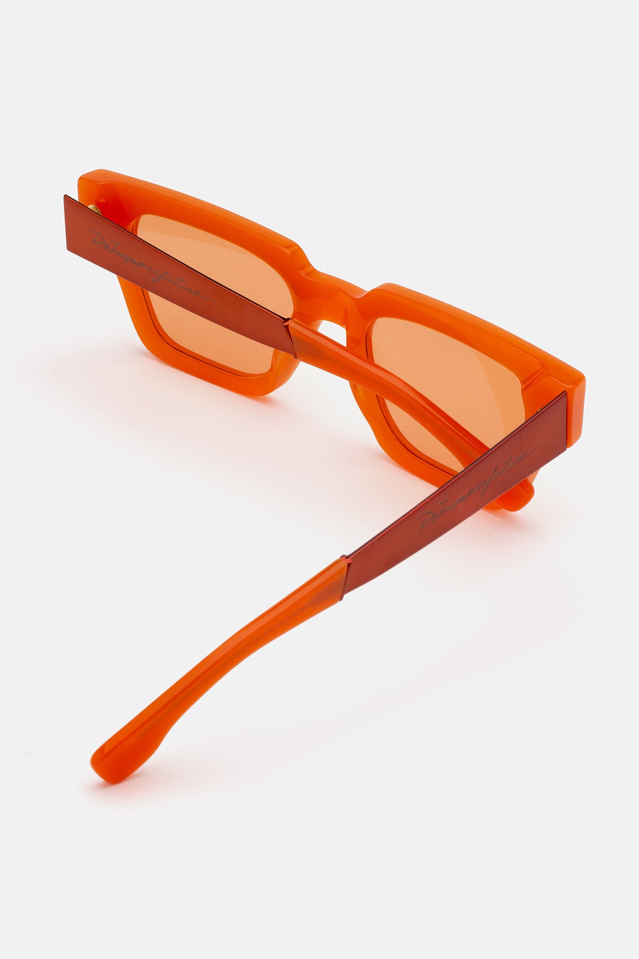 Storia Francis Orange - Retrosuperfuture -