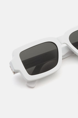 Pilastro White — 3