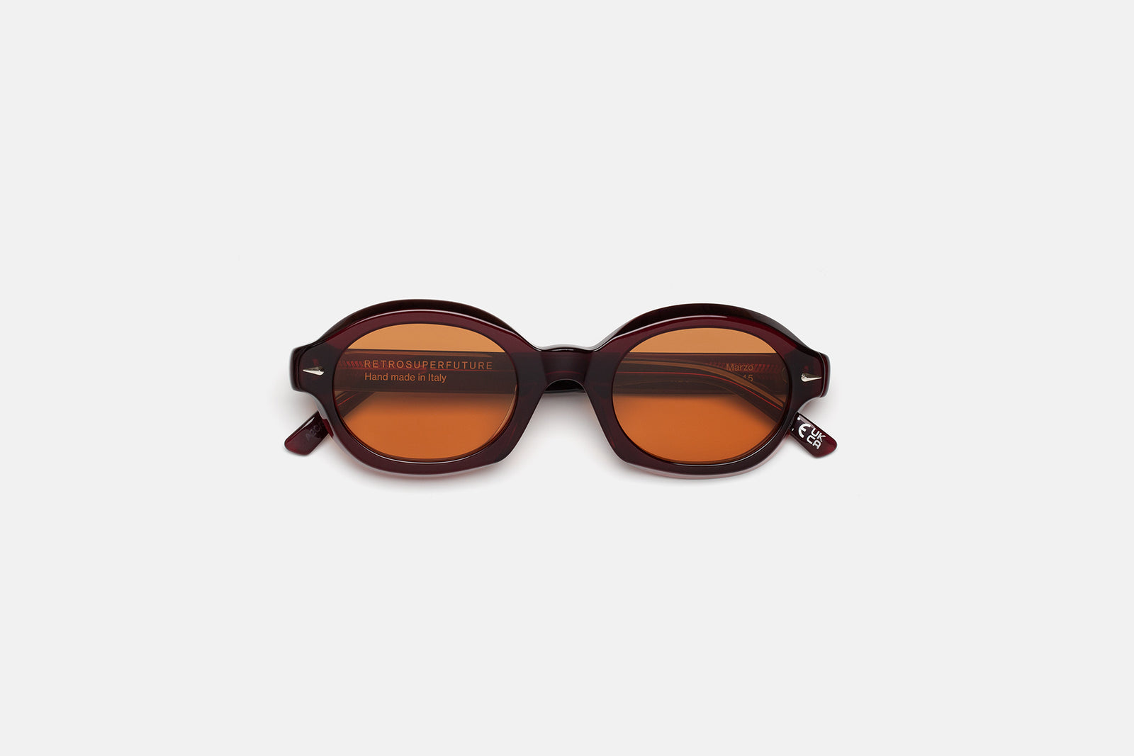 Marzo Distinct - Retrosuperfuture -