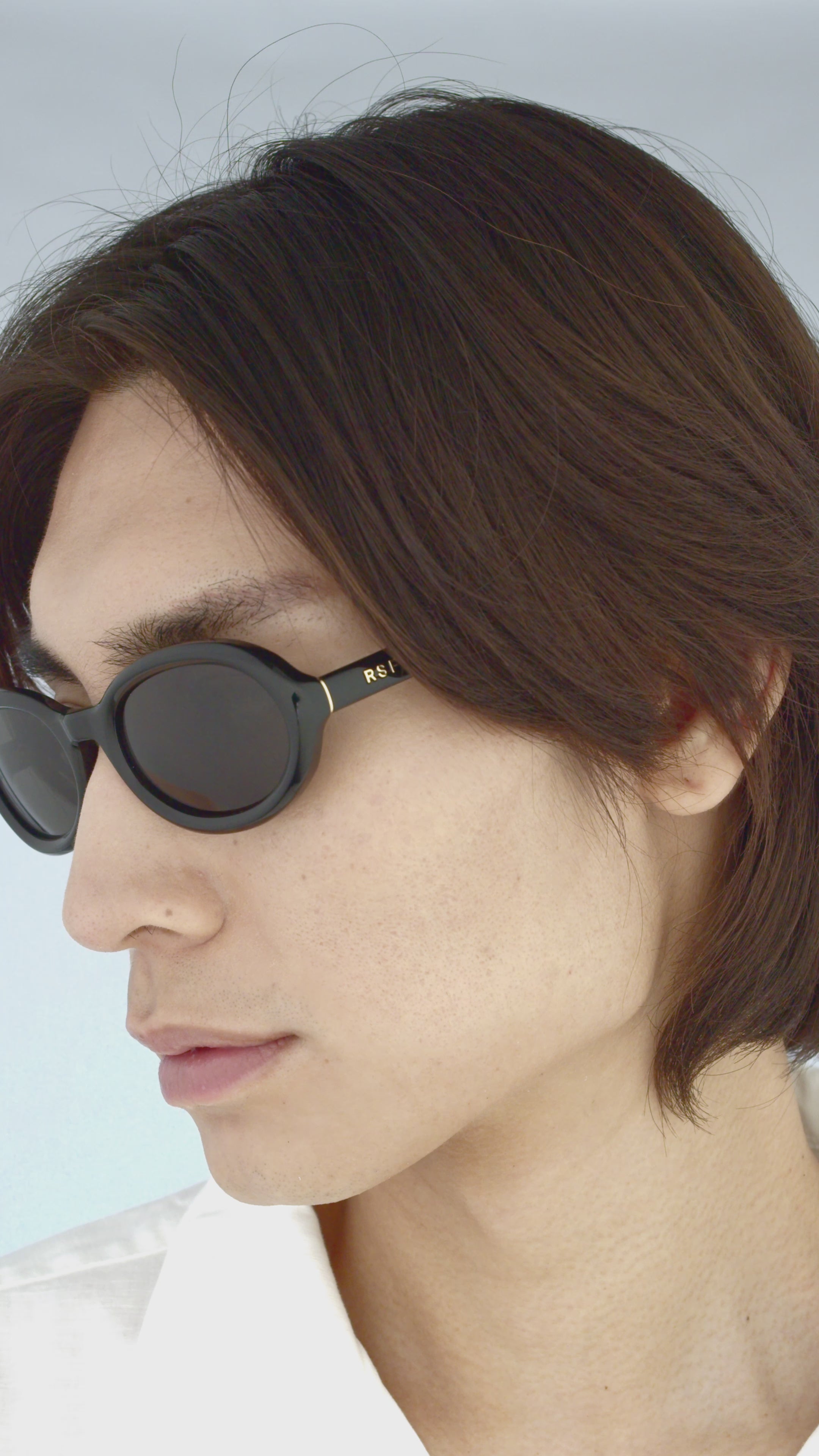 retro_tresure Cherry Black – Retrosuperfuture