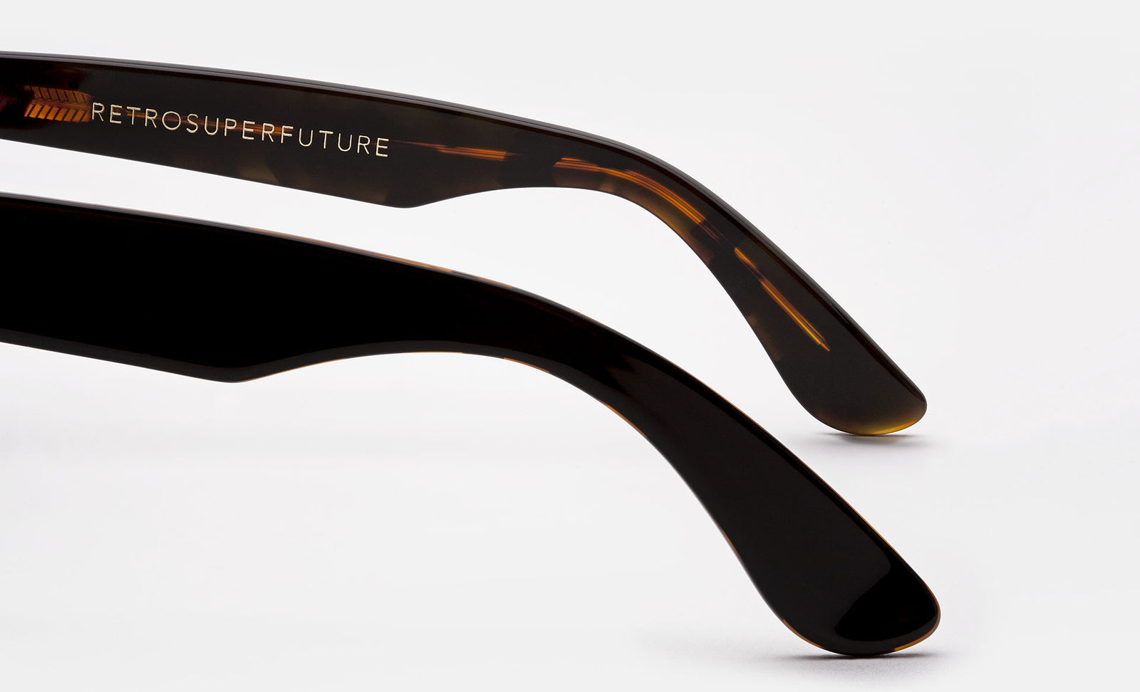 Classic Havana Black Top - Retrosuperfuture -