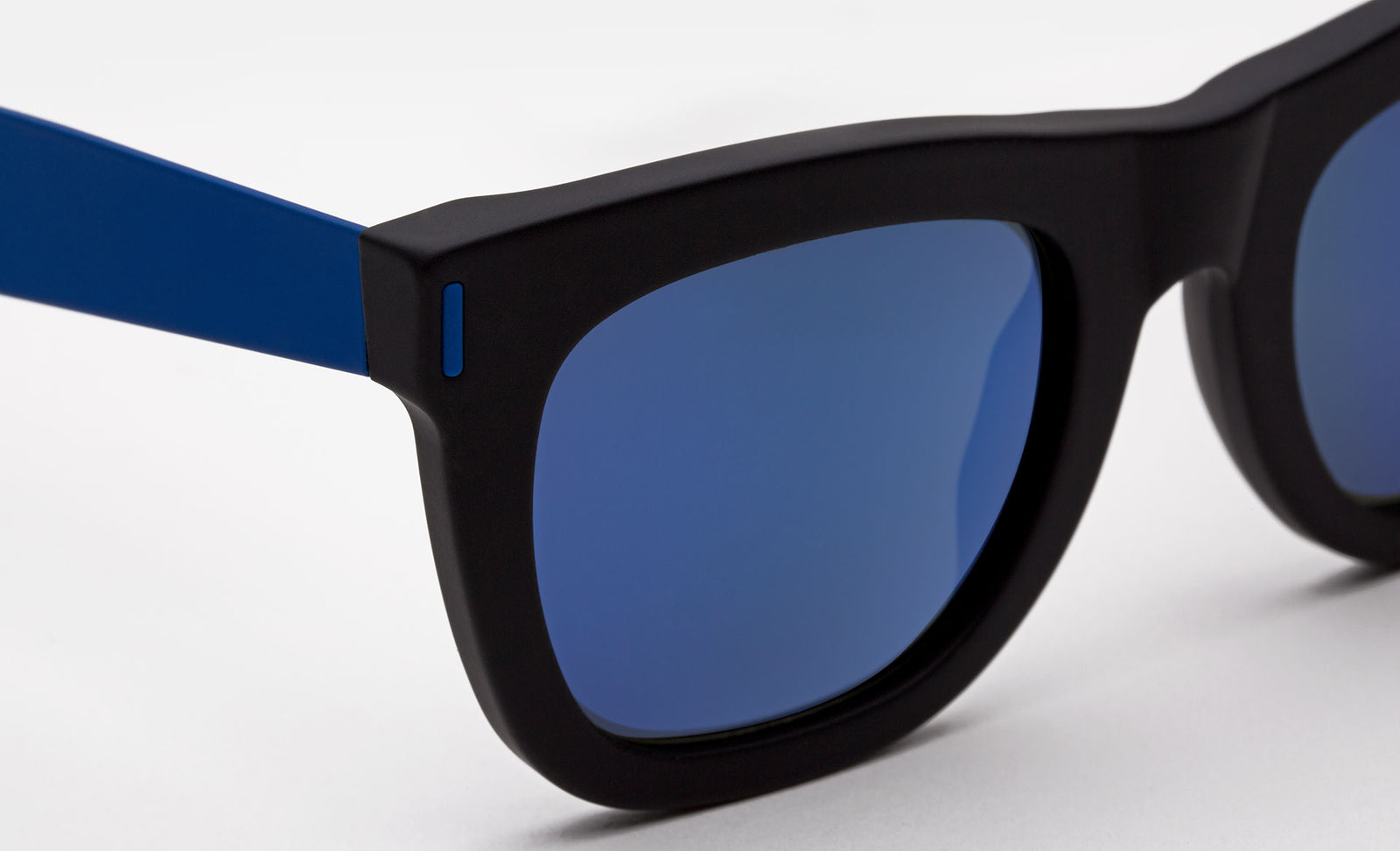 Ciccio Francis Squadra - Retrosuperfuture -