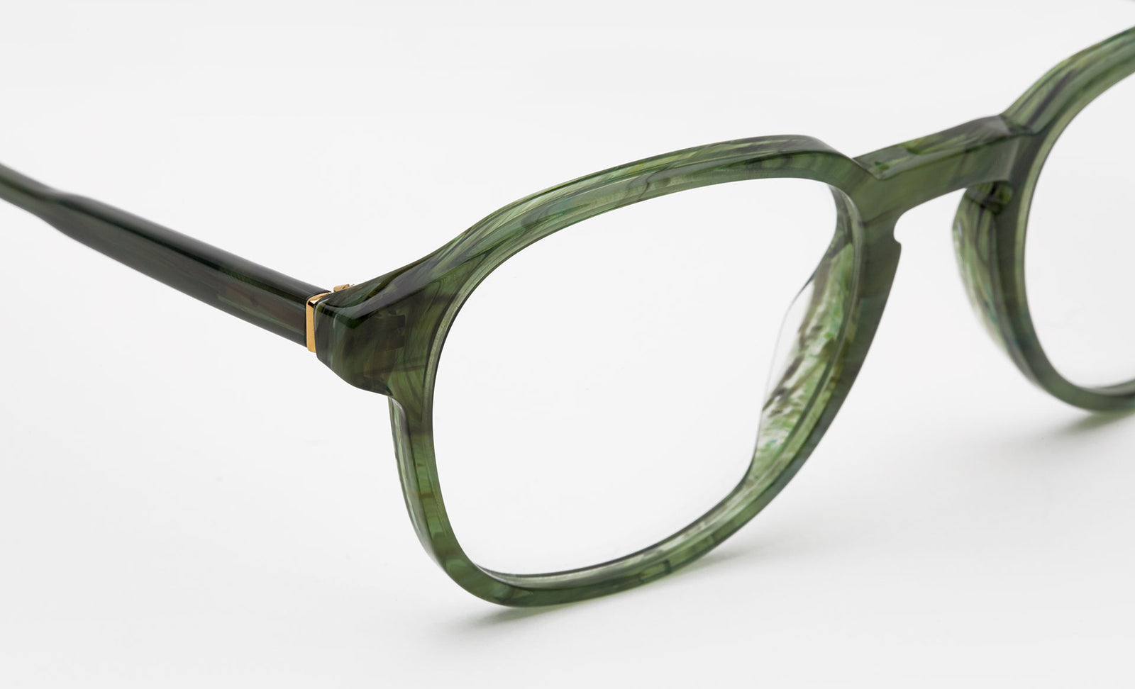 Numero 02 Pietra Verde - Retrosuperfuture -
