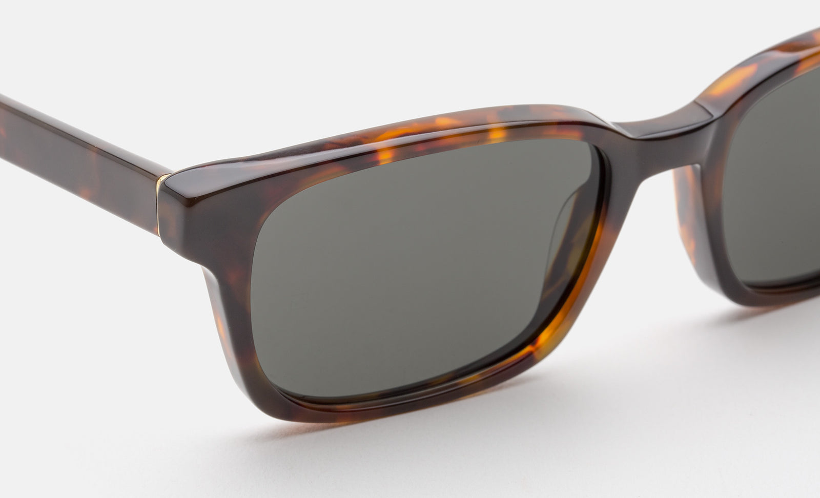 Regola Classic Havana - Retrosuperfuture -