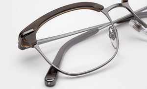 Numero 31 Grey Corno - Retrosuperfuture - — 2