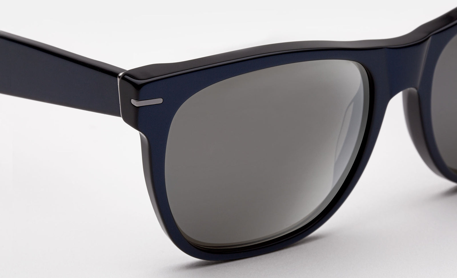 Classic Ponente - Retrosuperfuture -