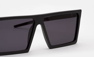 W Black Matte - Retrosuperfuture - — 2