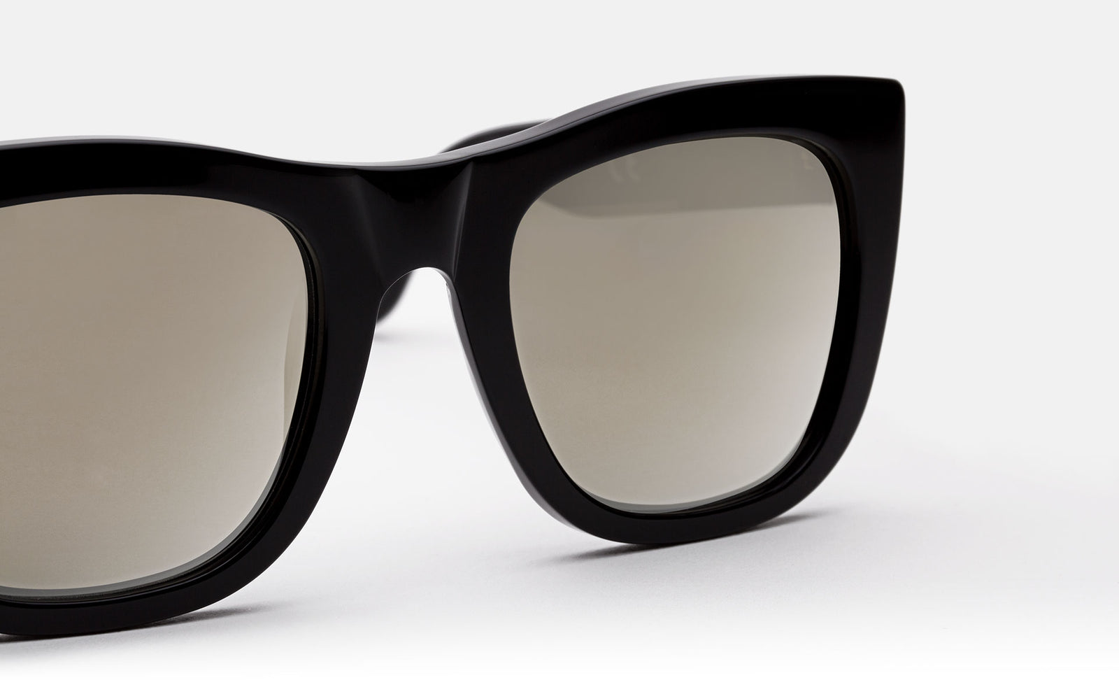 Gals Black Ivory - Retrosuperfuture -