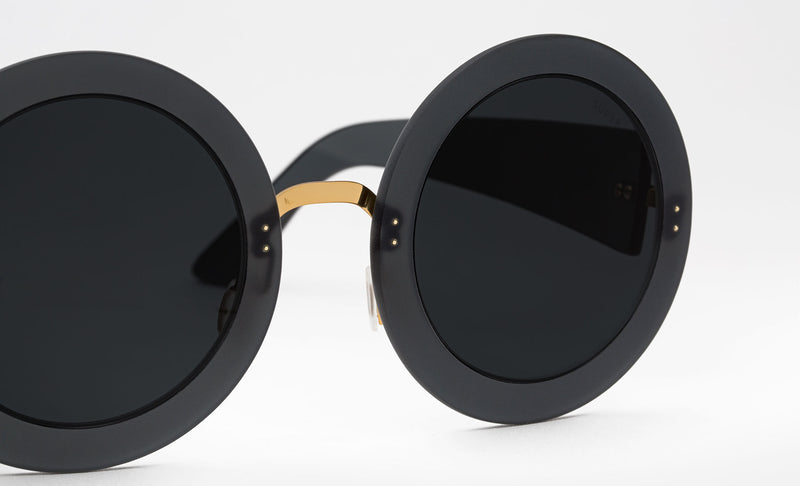 Esther Black - Retrosuperfuture -