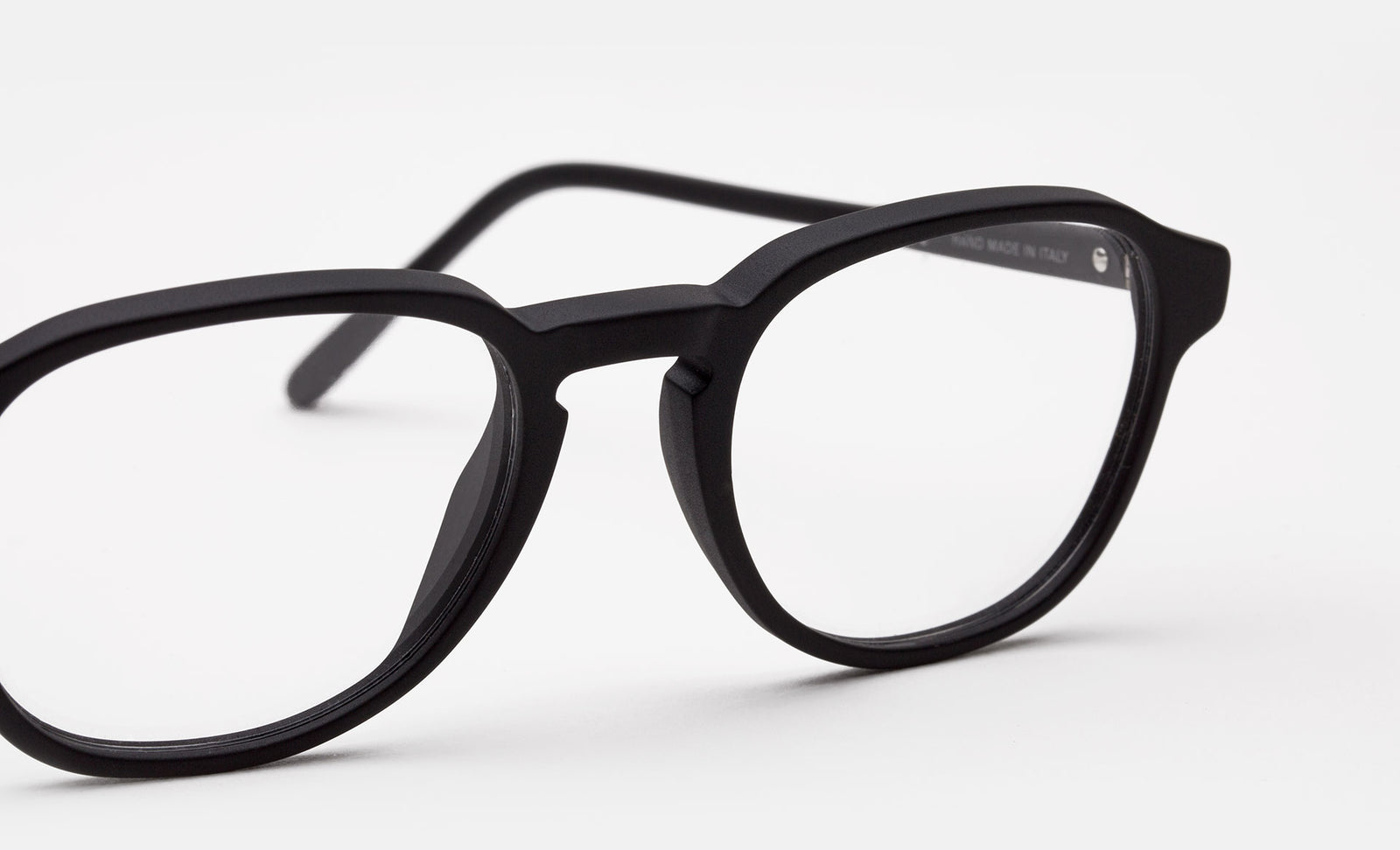 Numero 02 Bureau Black - Retrosuperfuture -
