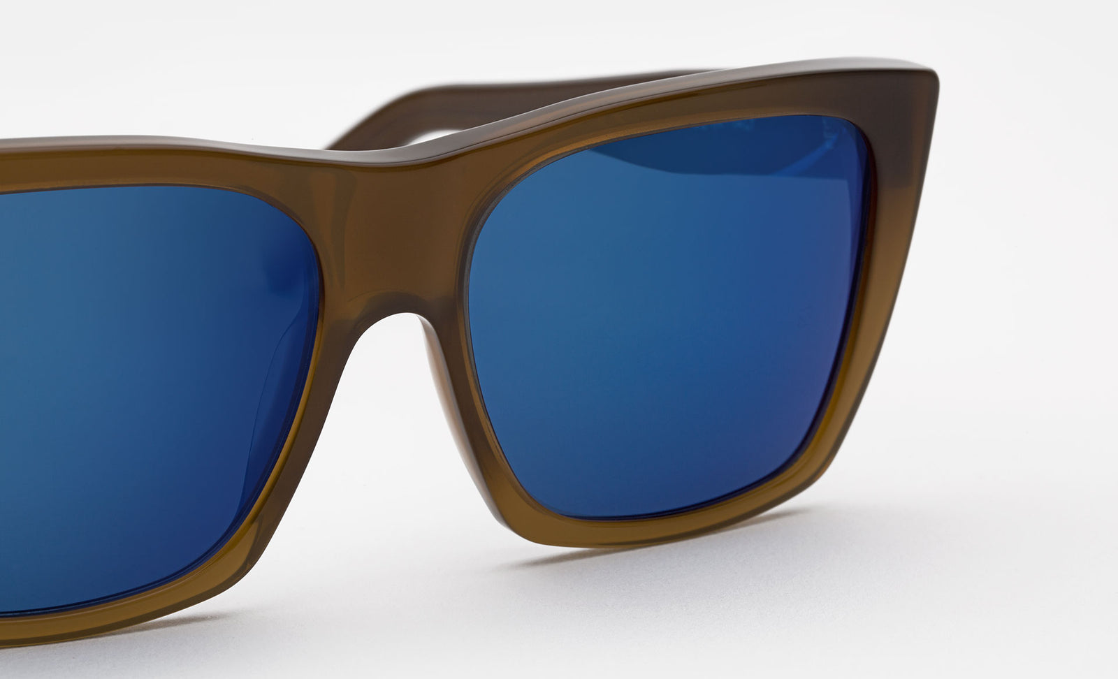 Oki Deep Brown - Retrosuperfuture -