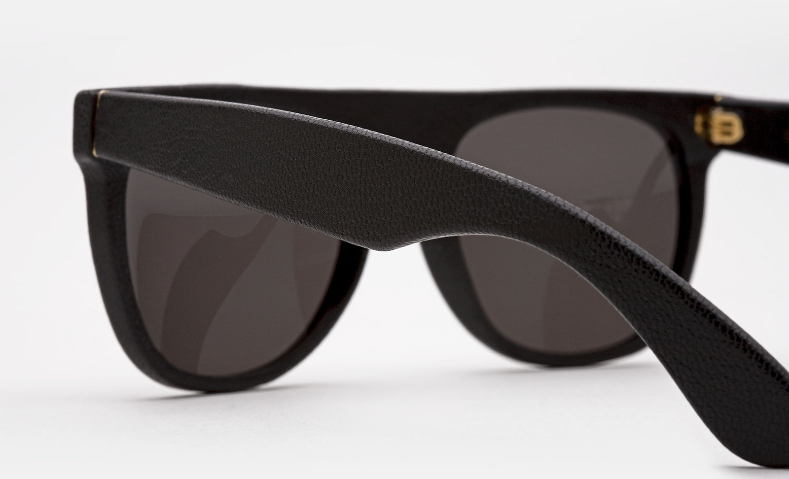 Flat Top Black Leather - Retrosuperfuture -