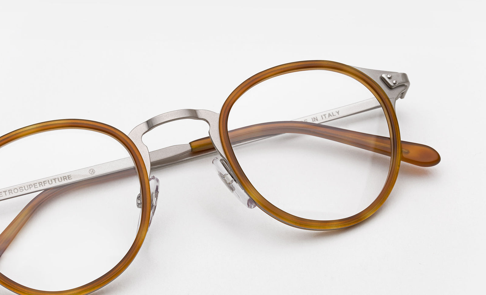 Numero 20 Argento - Retrosuperfuture -