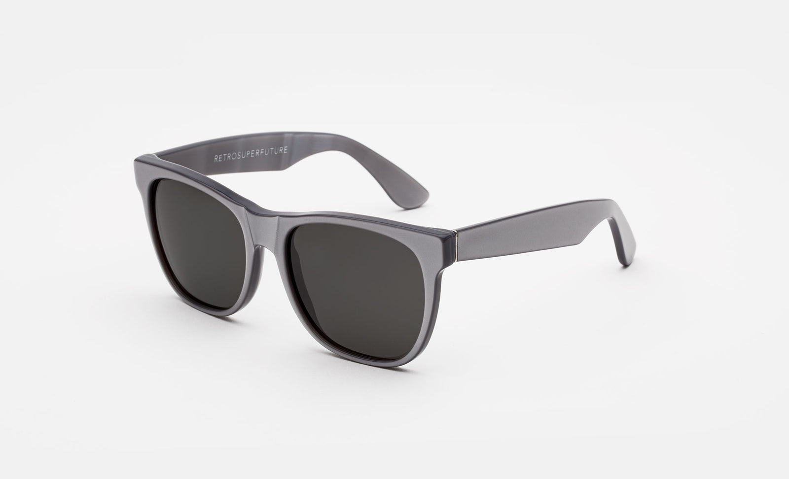 Classic Pearly Grey - Retrosuperfuture -