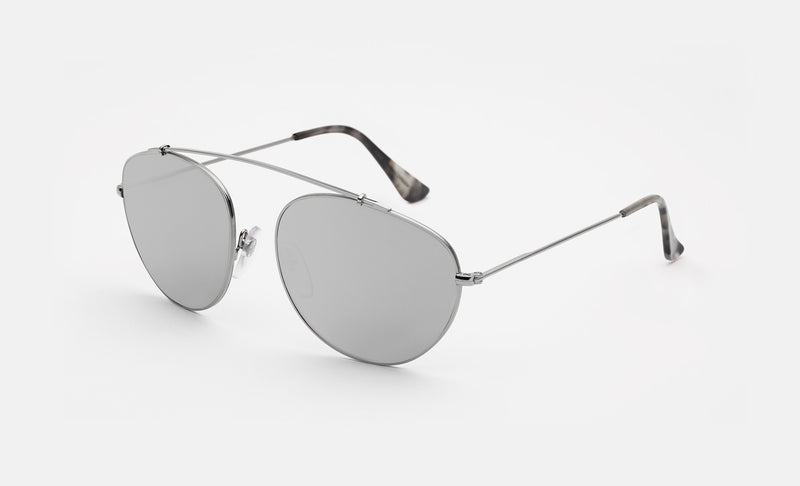 Leon Zero Silver - Retrosuperfuture -