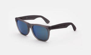 Classic Ilori Exclusive - Retrosuperfuture - — 1