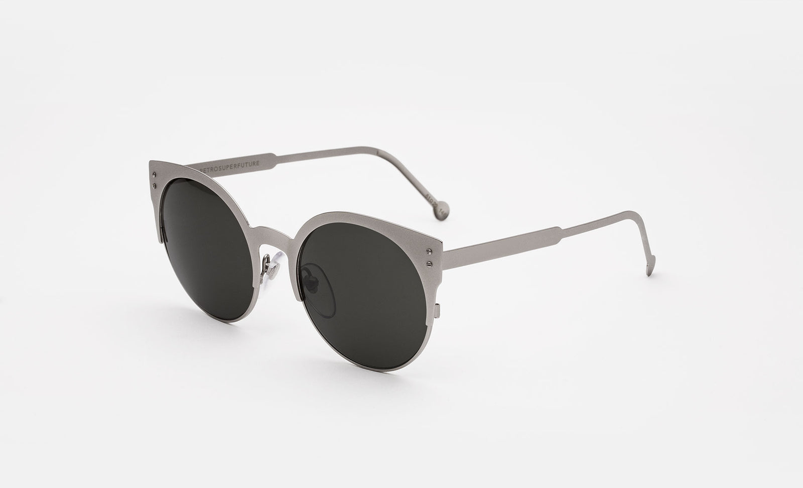 Lucia Silber - Retrosuperfuture -