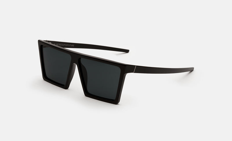 W Polarized - Retrosuperfuture -