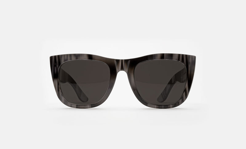 Gals Études Manuel B&W - Retrosuperfuture -