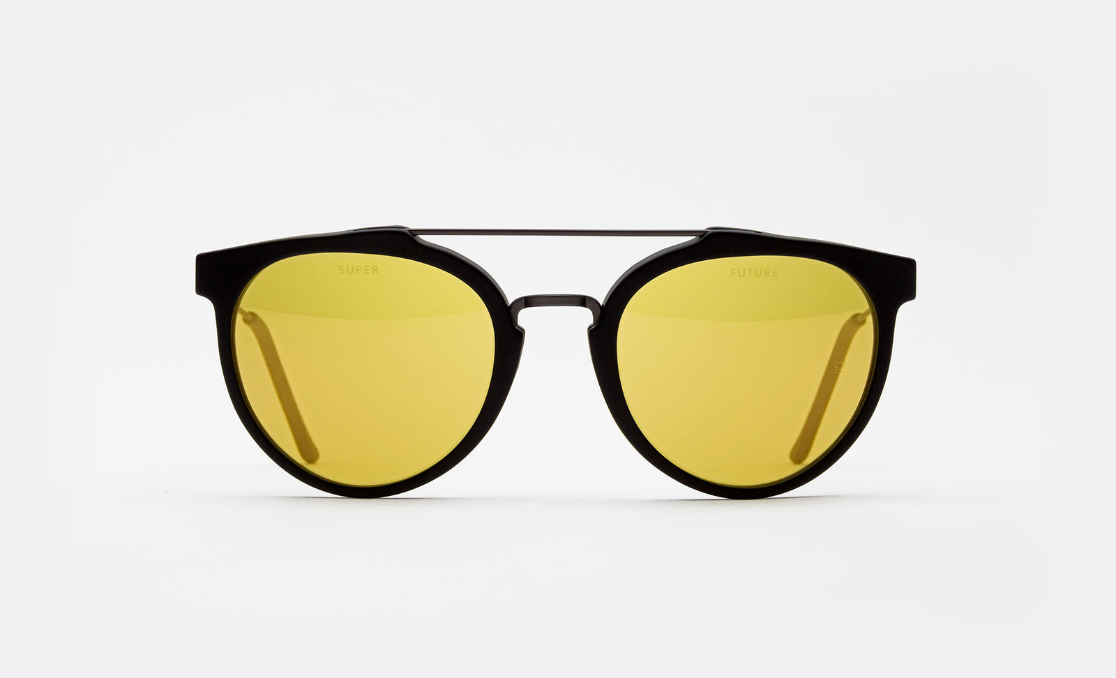 Giaguaro Future Exclusive - Retrosuperfuture -