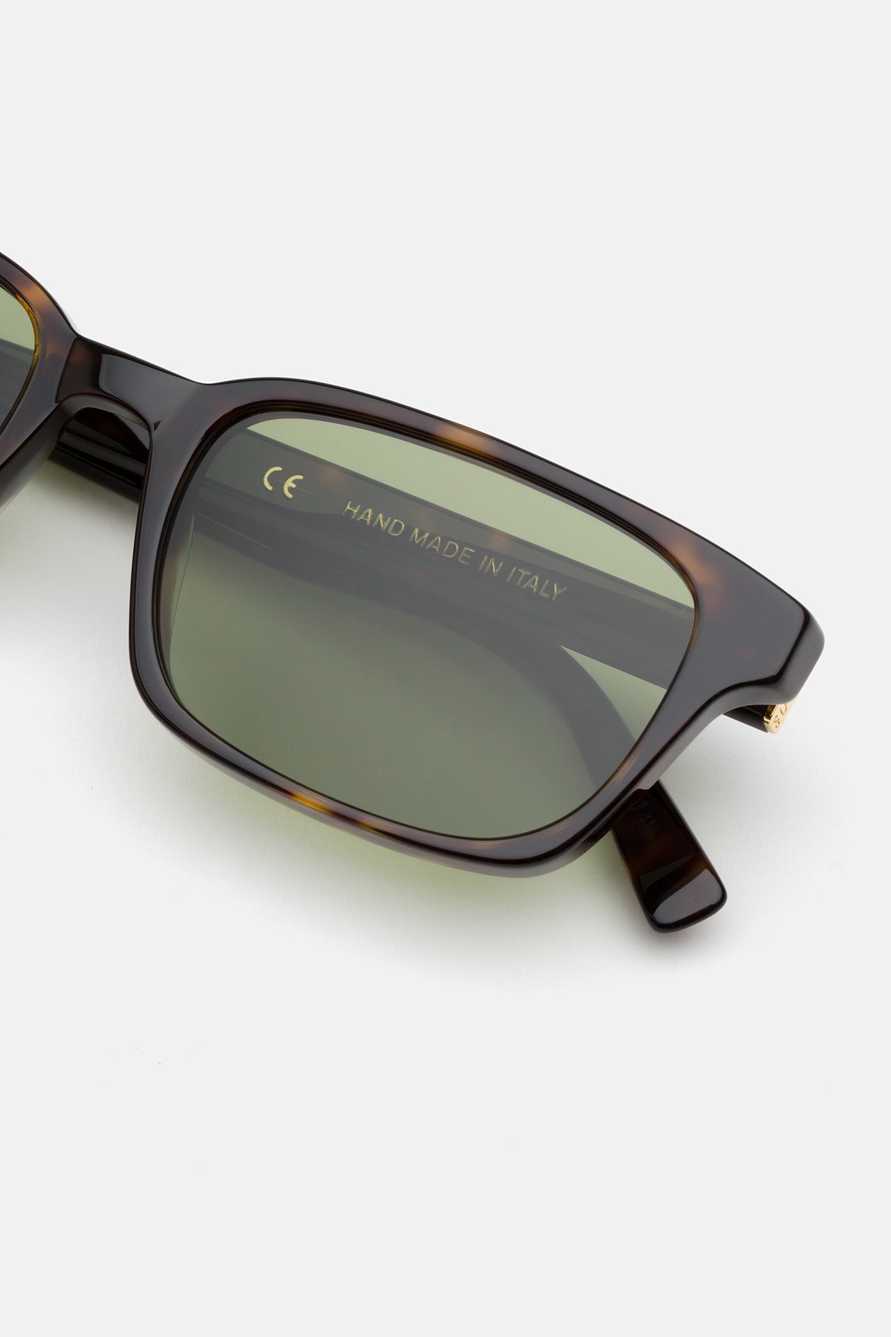 Regola 3627 - Retrosuperfuture -